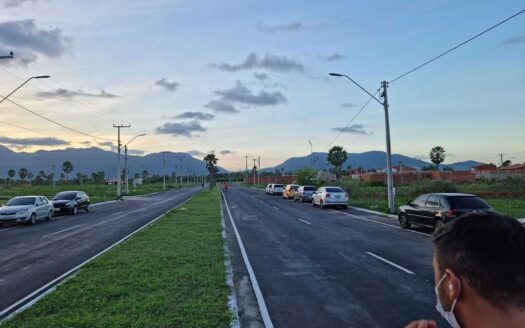 Lotes em Maracanaú – 125m² e 200m² Lagoa do Parque